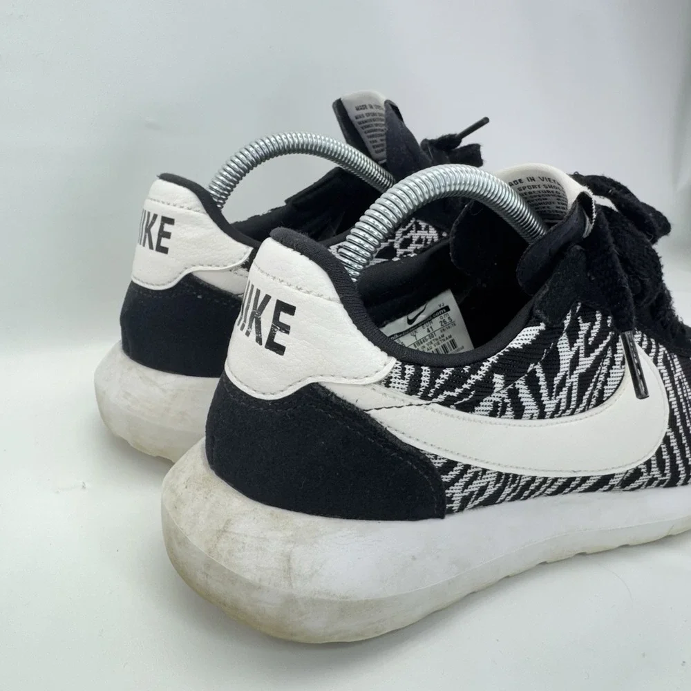 Nike Women's Roshe LD 1000 KJCRD Black White Size 9.5 819845 001 Training Shoes